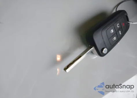 2018 Chevrolet Sonic Lt Auto из США, поврежденный, VIN 1G1JD5SH3J4121732